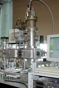 The Aerosol Mass Spectrometer in the Sphinx Lab.